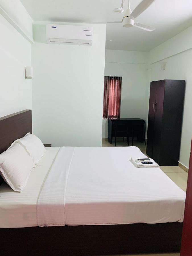 Apsara Residency Ξενοδοχείο Perintalmanna Εξωτερικό φωτογραφία