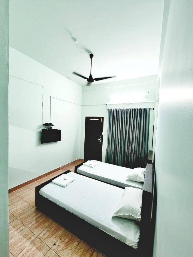 Apsara Residency Ξενοδοχείο Perintalmanna Εξωτερικό φωτογραφία