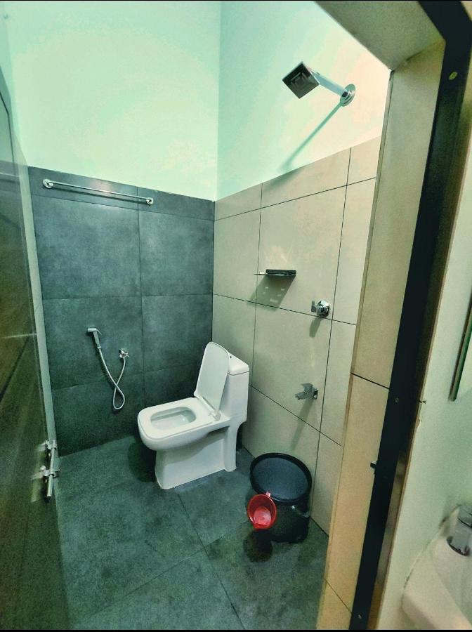 Apsara Residency Ξενοδοχείο Perintalmanna Εξωτερικό φωτογραφία
