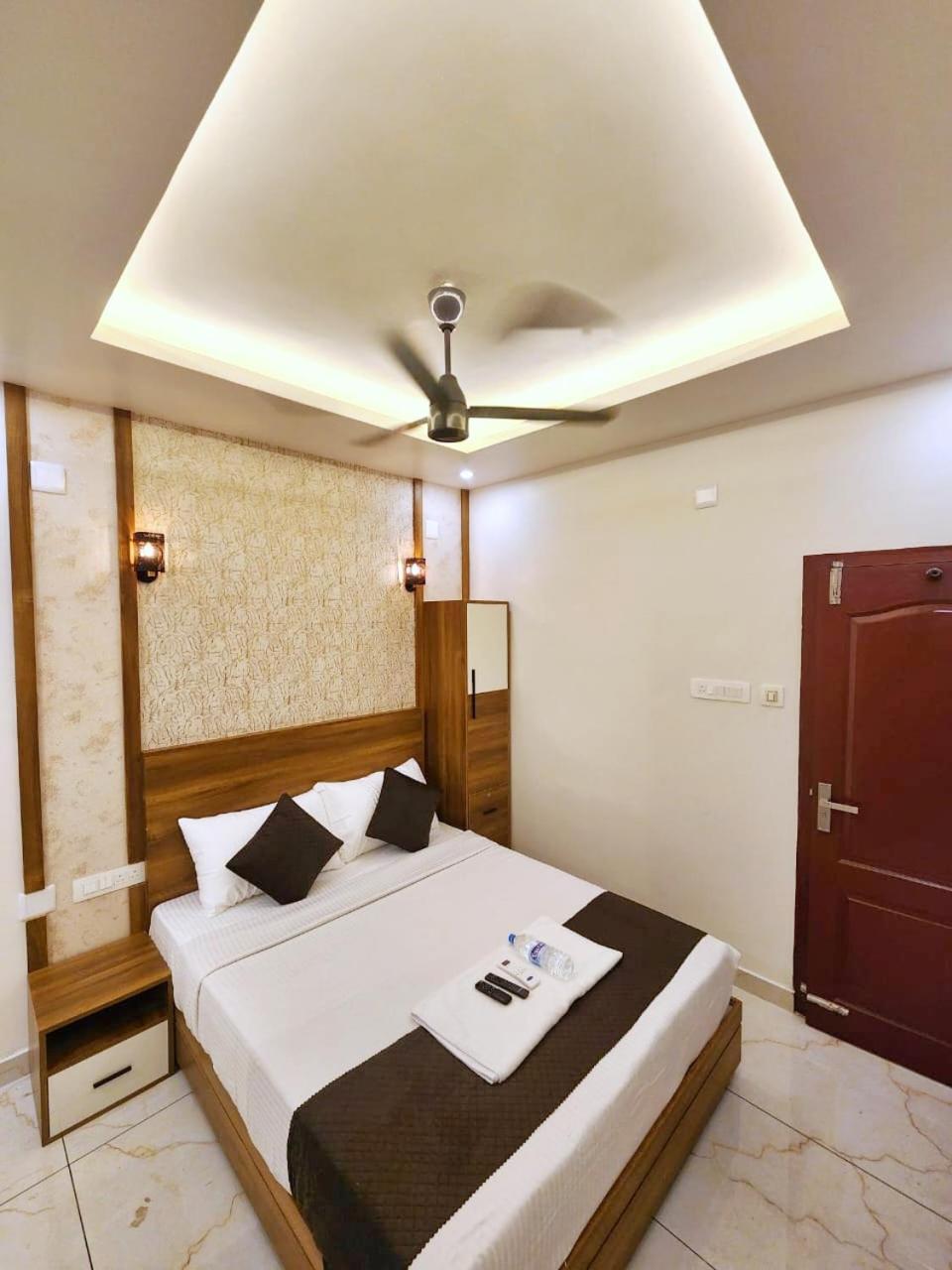 Apsara Residency Ξενοδοχείο Perintalmanna Εξωτερικό φωτογραφία